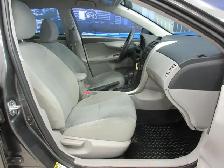 TOYOTA COROLLA 2013 AUTOMATIQUE / UNIQUE PROPRIETAIRE & JAMAIS A - Photo 9