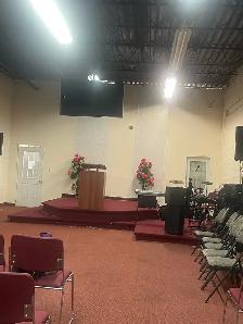Church for Rent - Photo 2