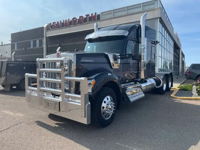 Class 1A Super B Oil Hauler
