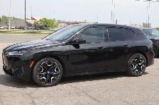 2023 BMW iX - Photo 3