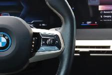2023 BMW iX - Photo 13