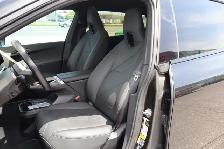 2023 BMW iX - Photo 18