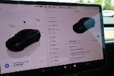 2022 Tesla Model Y - Photo 17
