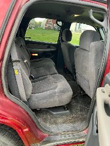 2002 Tahoe awd - Photo 9