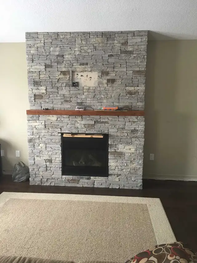 Flooring installer