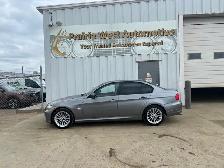 2011 BMW 3-Series 328i xDrive AWD | Power Tailgate | Sunroof - Photo 8