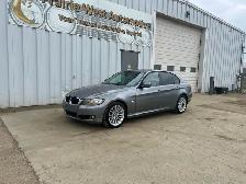 2011 BMW 3-Series 328i xDrive AWD | Power Tailgate | Sunroof - Photo 9