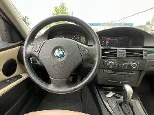 2011 BMW 3-Series 328i xDrive AWD | Power Tailgate | Sunroof - Photo 13