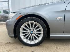 2011 BMW 3-Series 328i xDrive AWD | Power Tailgate | Sunroof - Photo 18