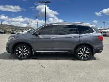 2019 Honda Pilot Touring 8-Passenger - Photo 2