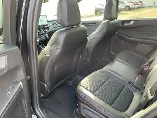 2026 Ford Escape ST-Line Elite - Photo 18