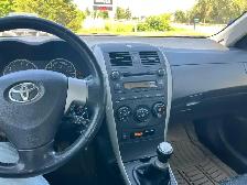 2010 Toyota Corolla 4dr Sdn Man S Manual CERTIFIED - Photo 10