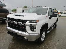 2021 Chevrolet Silverado 2500 4WD Crew Cab 159' LT - Photo 2