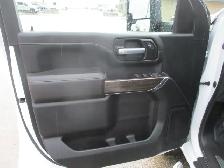2021 Chevrolet Silverado 2500 4WD Crew Cab 159' LT - Photo 8