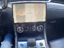 2022 Jaguar F-pace P250 R-Dynamic S AWD - Photo 17