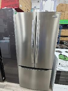 Fridge - 30 Frigidaire 20 Cu ft French Door GRFN2023AF0
