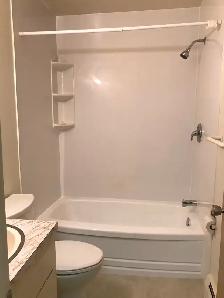 2 Bedroom Apt - Walking distance to U of C - Photo 8