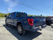 2022 Ford F-150 XLT 4WD SuperCrew 6.5' Box - Photo 6
