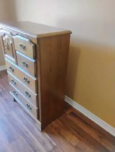 Dresser & High Boy - Photo 10