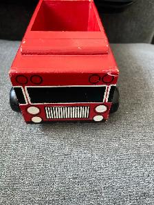 My little red fire truck - Photo 4