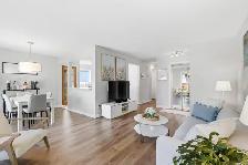 OPEN HOUSE! Tastefully remodelled 4bdrm move-in-ready bungalow! - Photo 3