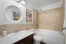 OPEN HOUSE! Tastefully remodelled 4bdrm move-in-ready bungalow! - Photo 7
