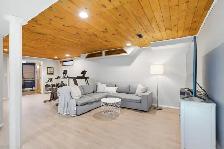 OPEN HOUSE! Tastefully remodelled 4bdrm move-in-ready bungalow! - Photo 8