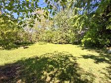 Home For Sale 4 Beds, 3 Baths w/legal apartment - Photo 17