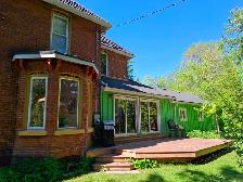 Home For Sale 4 Beds, 3 Baths w/legal apartment - Photo 19