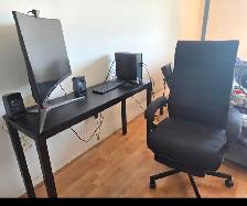 BRAND new office chair
