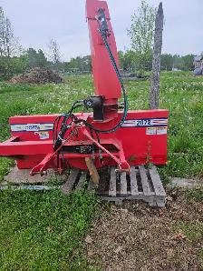 Massey Farm Tractor - Photo 6