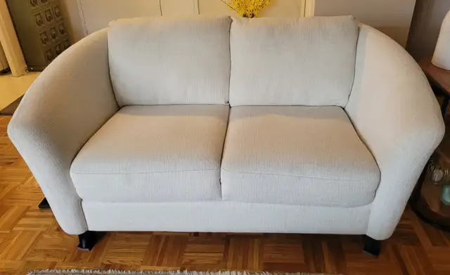 Palliser fabric loveseat