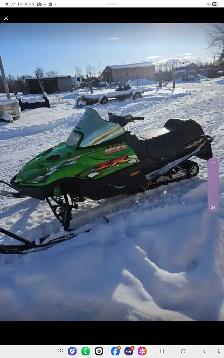 Arctic Cat Snowmobile - Photo 2
