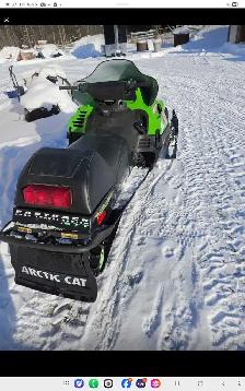 Arctic Cat Snowmobile - Photo 3