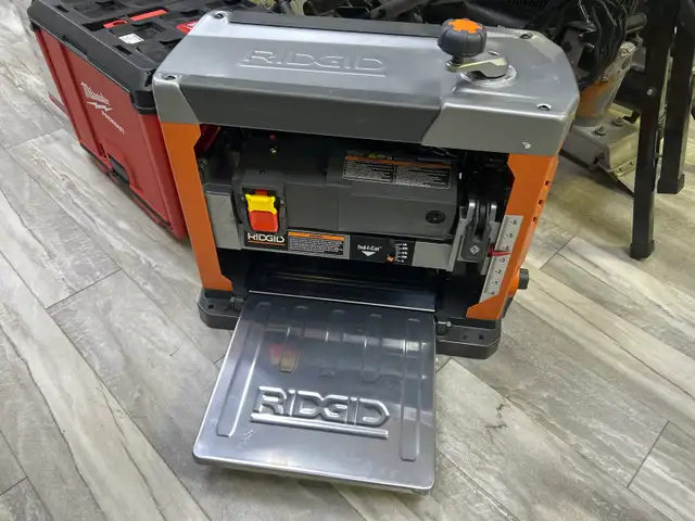 Ridgid R4331 13" Thickness Planer