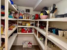 lower unit - Photo 7
