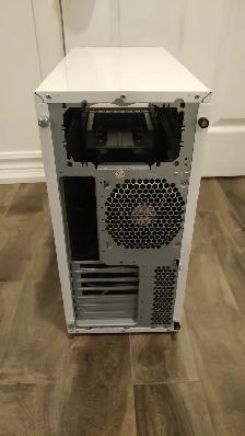 FREE Mid Tower ATX PC Computer case - Photo 3