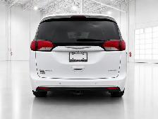 2017 Chrysler Pacifica Touring-L Plus |Adv Safety |Panoroof |AS - Photo 4