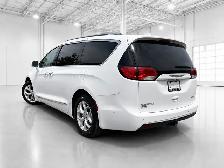 2017 Chrysler Pacifica Touring-L Plus |Adv Safety |Panoroof |AS - Photo 6