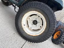 Large rear riding lawnmower tires - Photo 2