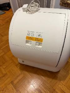 Automatic Self-Cleaning Cat Litter Box – Like New - Photo 3