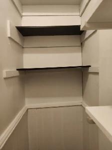 One-bedroom on main floor apartment Hamilton - Photo 7
