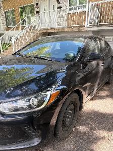 Hyundai Elantra 2017 LE (remorquage nécessaire) - Photo 2