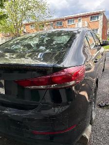 Hyundai Elantra 2017 LE (remorquage nécessaire) - Photo 4