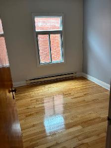 Metro Monk, 4 1/2, 2ieme etage, grand balcon - Photo 2
