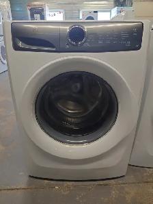 Electrolux '27' White Front Load Washer / Dryer Set on Sale‼️ - Photo 4