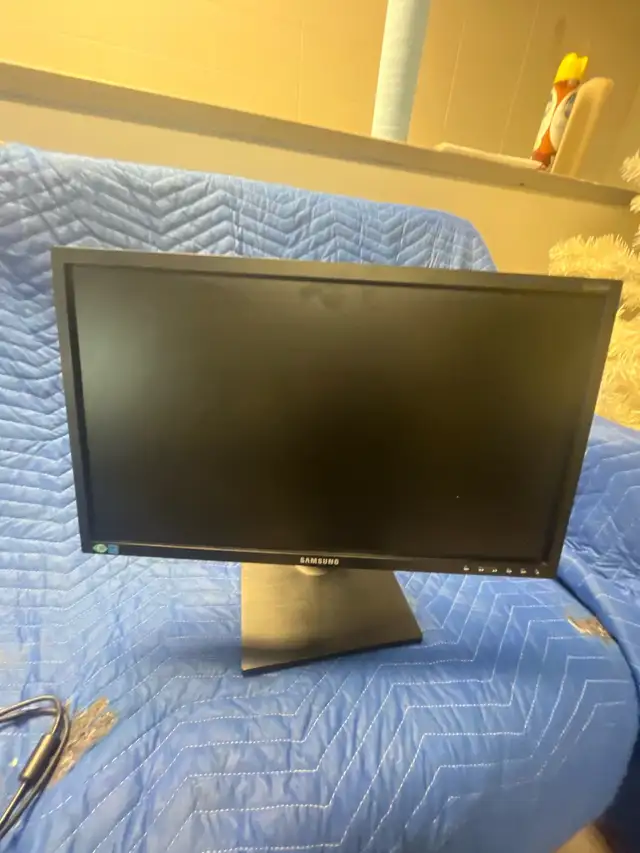 ️ Samsung S22C650X 22' Full HD Monitor