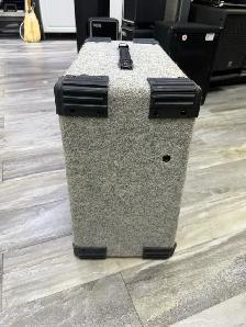 Fender M-80 2 Channel Guitar Amplifier - Photo 2