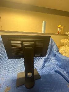 Samsung S22C450 21.5' Monitor - Photo 2