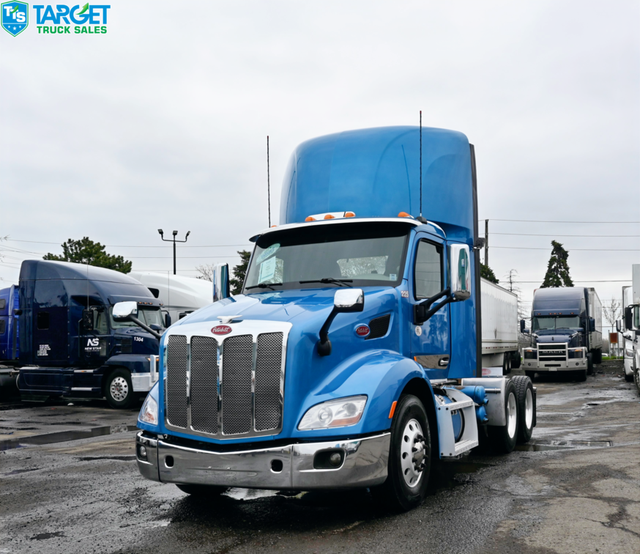 2021 Peterbilt 579 Daycab / 2 Units Available